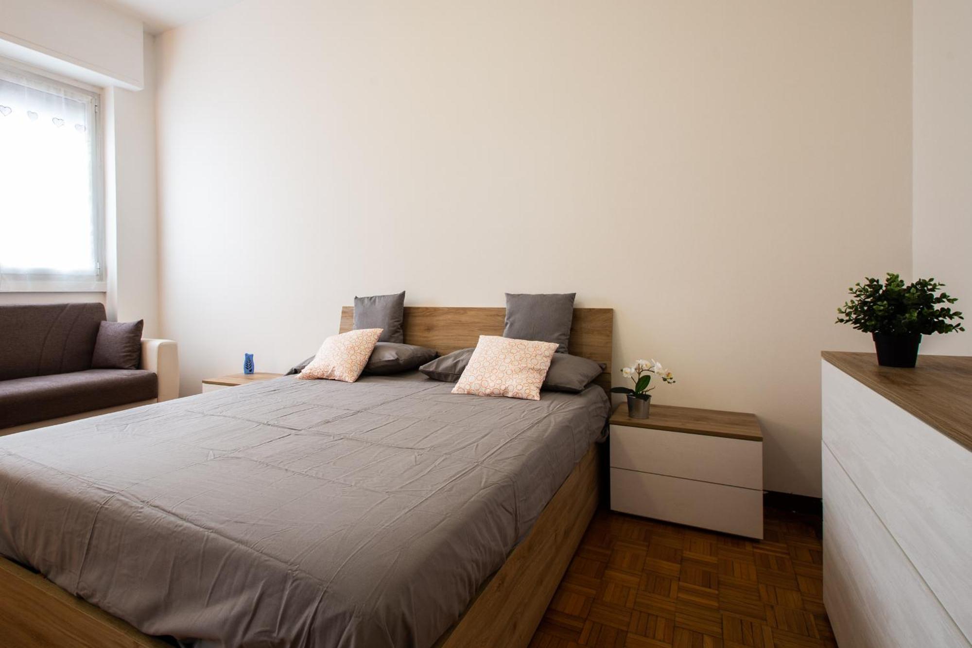 Milano-Linate Suite Self Check In & Free Parking Exteriör bild