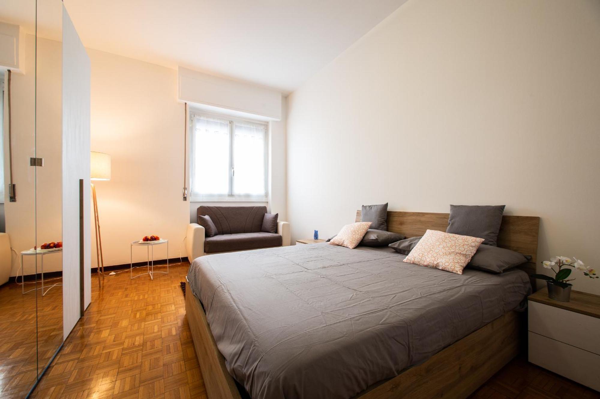 Milano-Linate Suite Self Check In & Free Parking Exteriör bild