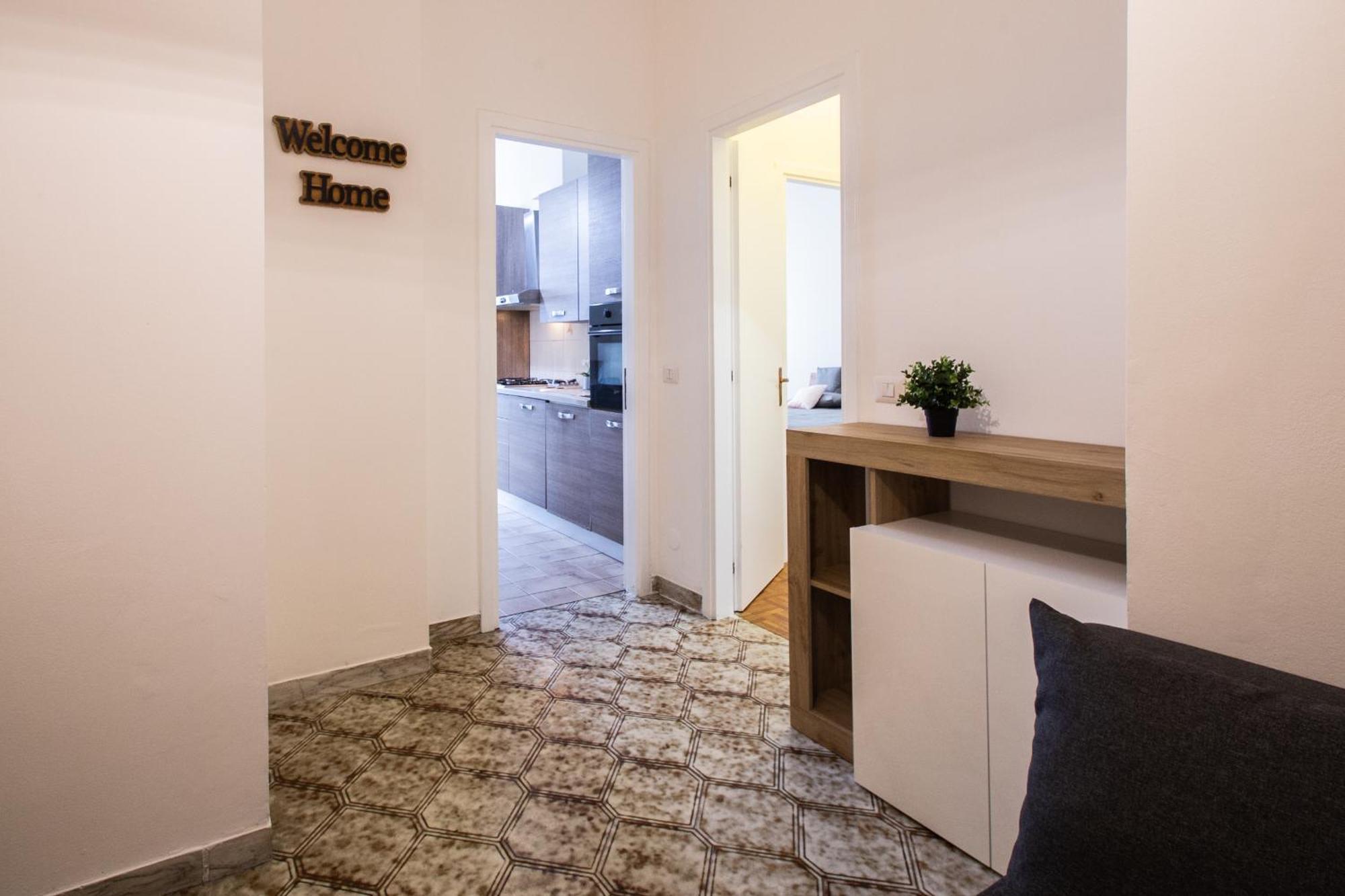 Milano-Linate Suite Self Check In & Free Parking Exteriör bild